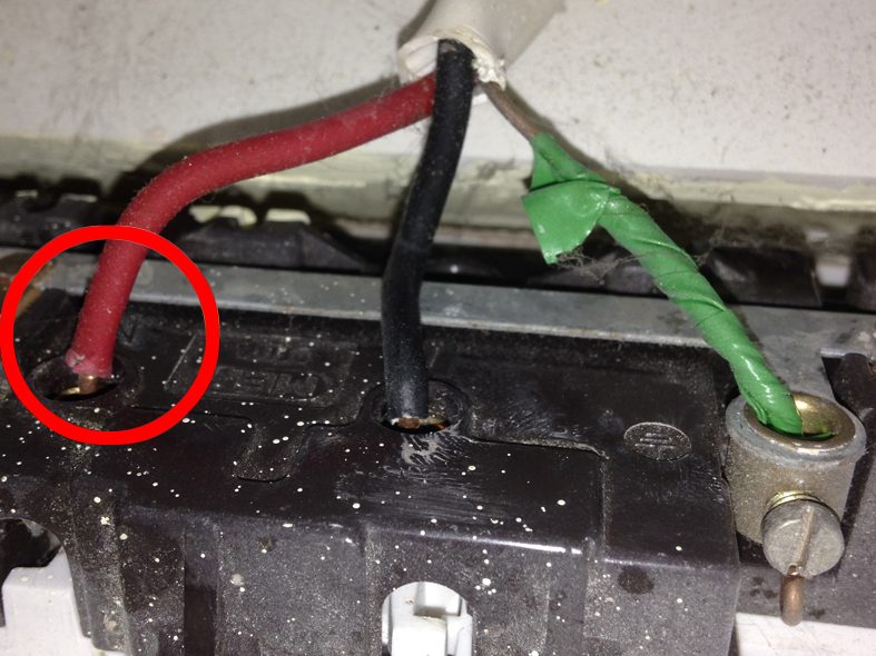 A burnt immersion heater connection found during a replacement